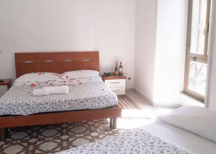 In The Center By Local Domus Guest house 3*