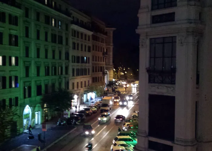 In The Center By Local Domus Guest house Rome